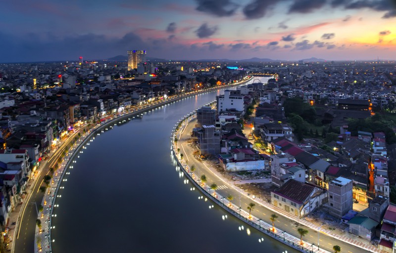 Ba đám mây bất động sản Hải Phòng Tập 1: Lòng vòng ngắm hoa phượng rơi