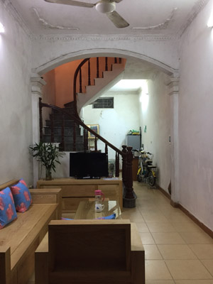 Bán nhà chính chủ ngõ phố Lương Khánh Thiện, 33m2, 2.1 tỷ